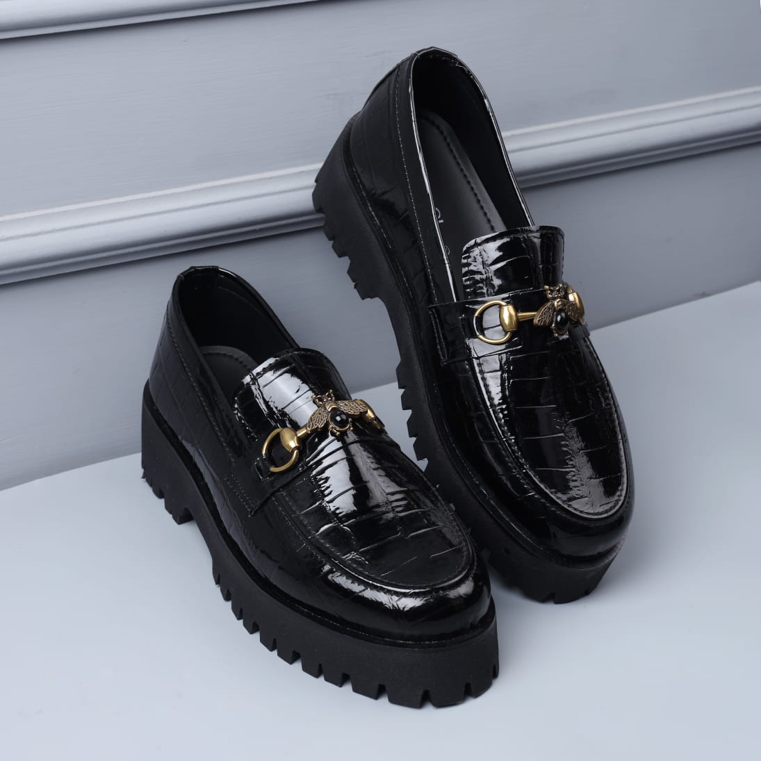 VB:635-BLK - Image 3