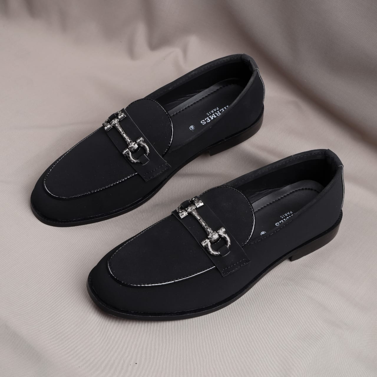 LS:810-BLK - Image 3